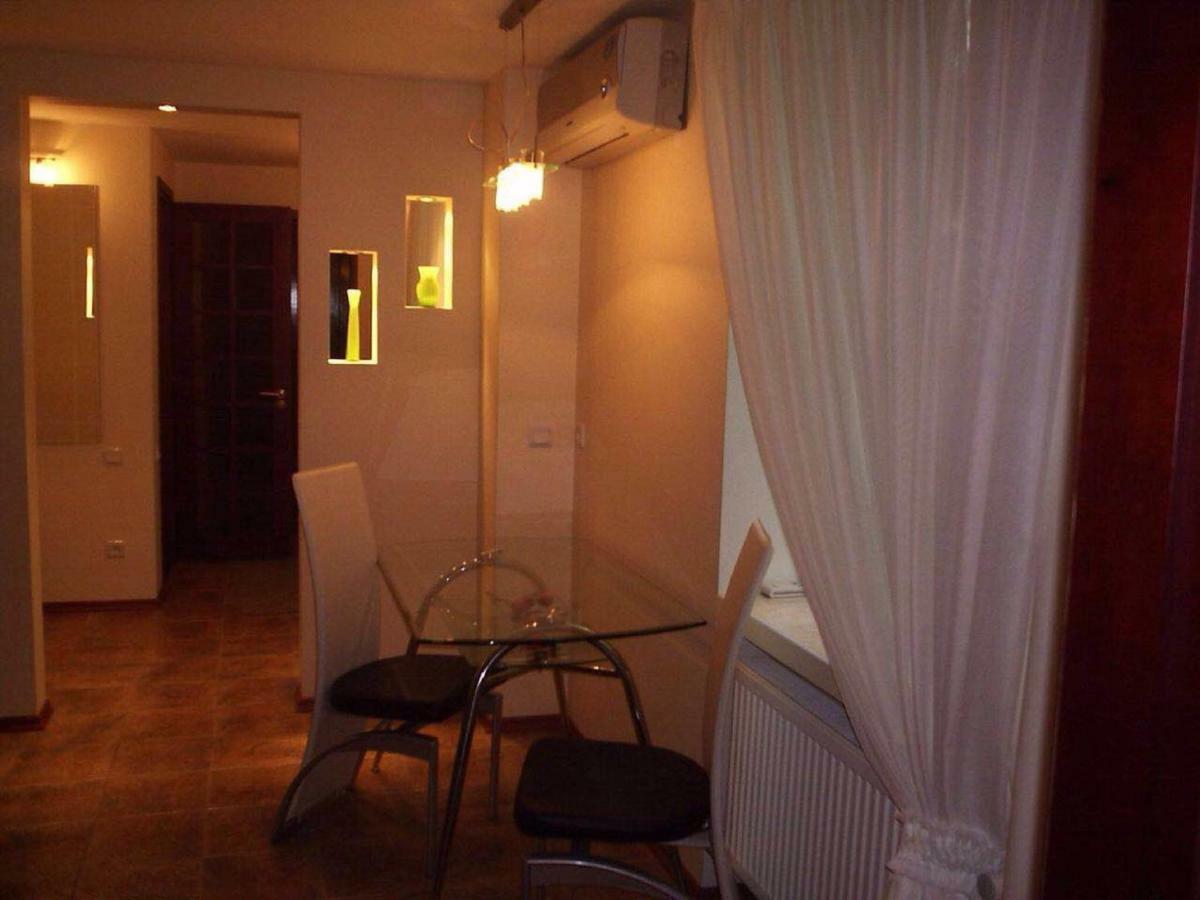 Apartament Deribasovskaya,16/1 Odessa Zewnętrze zdjęcie